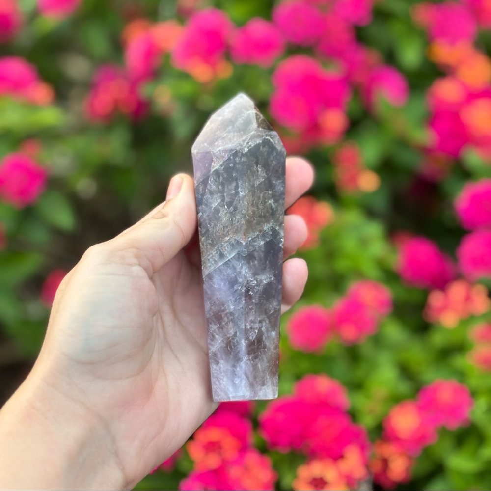 Super 7 Crystal Point